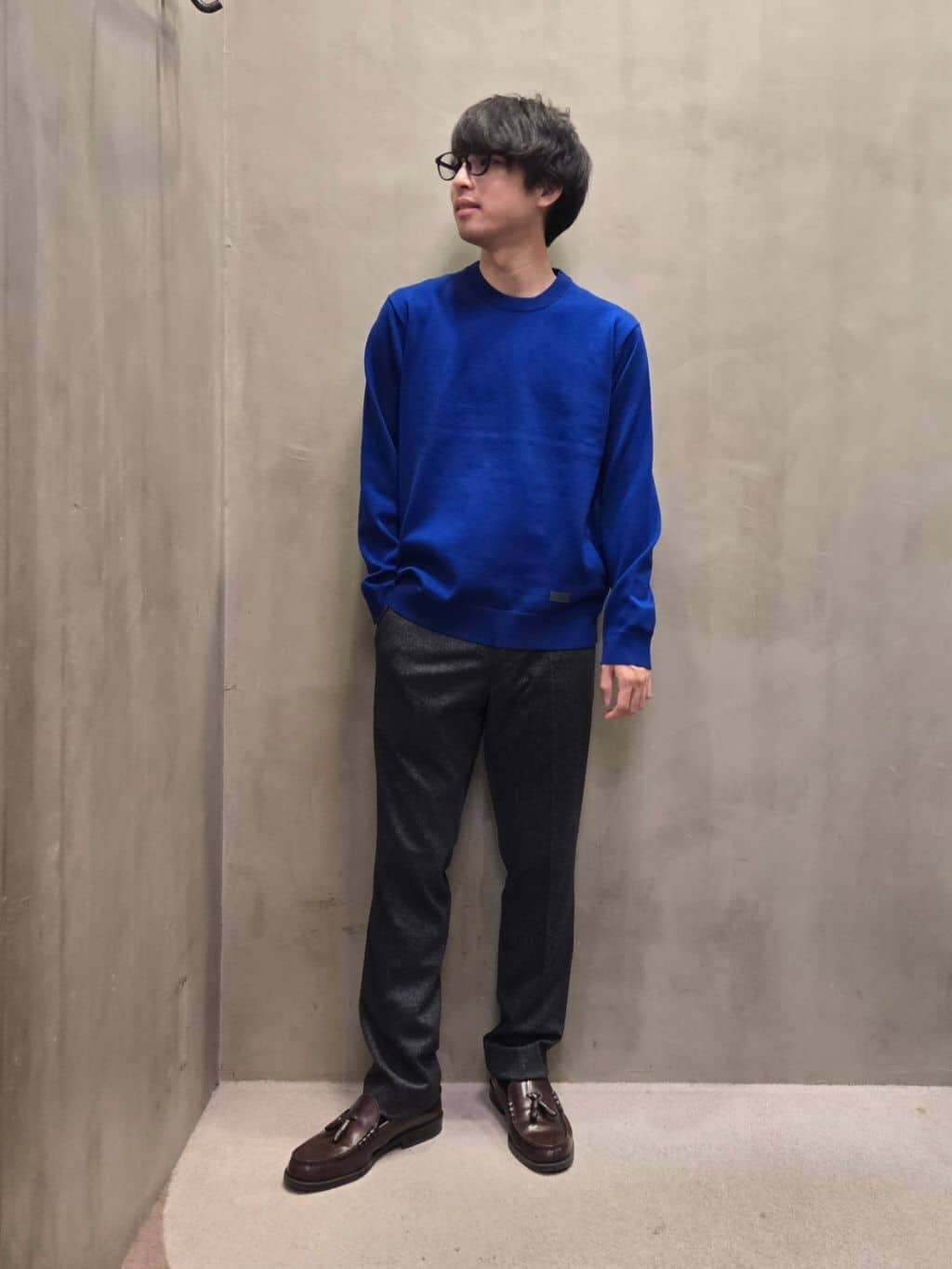 白木駆さんの「TAKEO KIKUCHI｜【ONOFF対応】TRダブルニット ストレッチパンツ」を使ったコーディネート