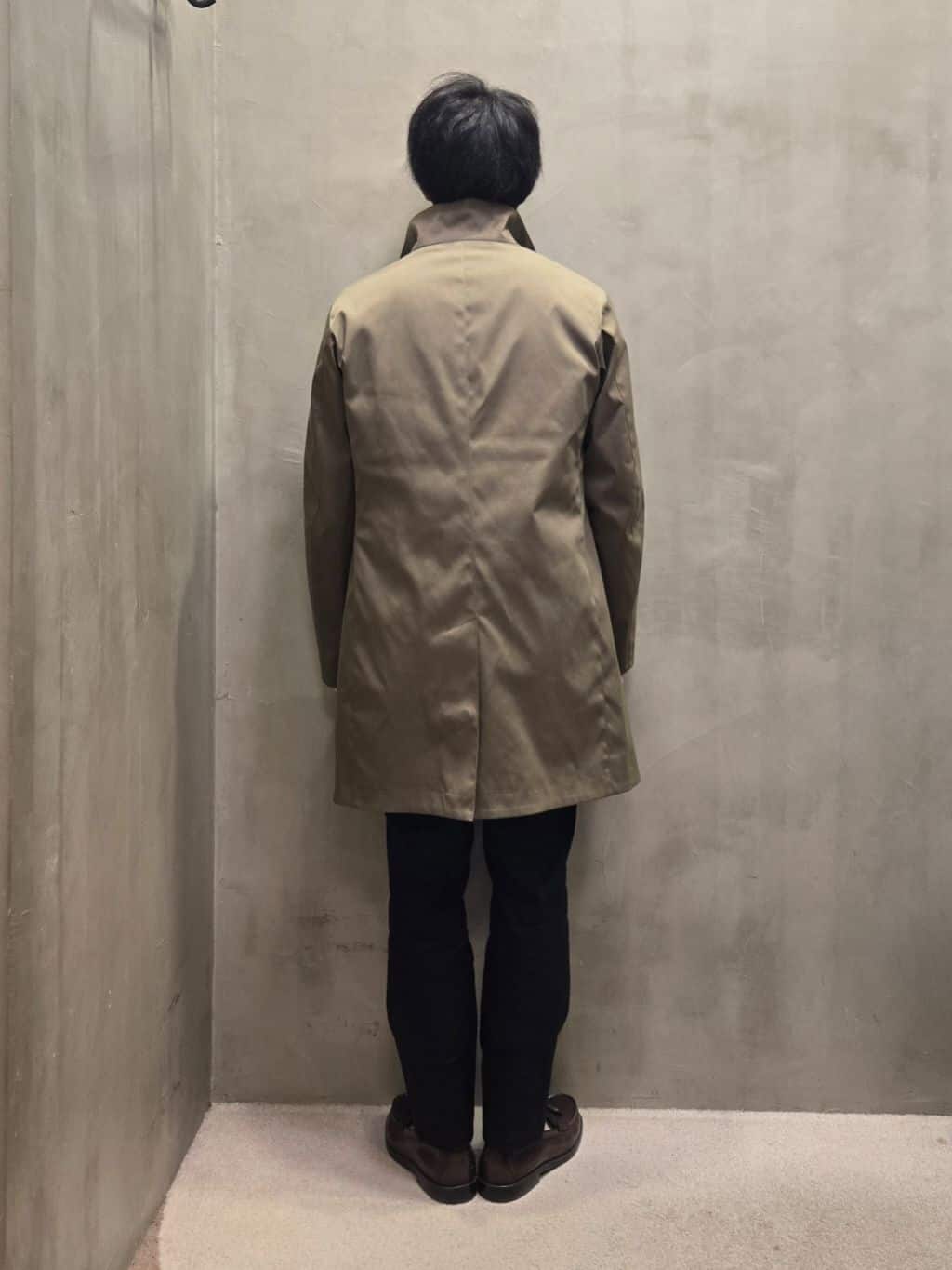 白木駆さんの「TAKEO KIKUCHI｜【オフィスカジュアル対応】ドレス チノパンツ」を使ったコーディネート