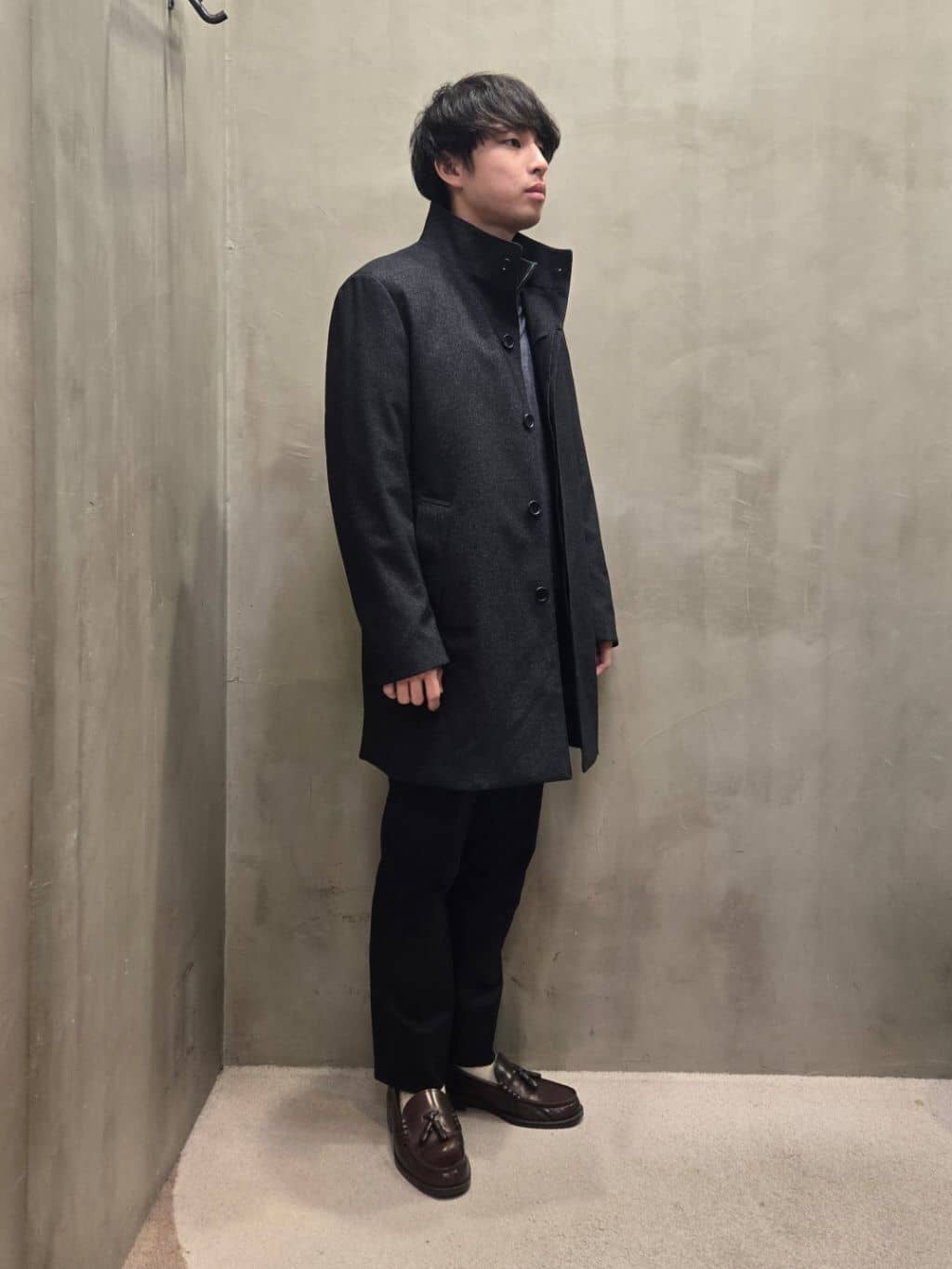 白木駆さんの「TAKEO KIKUCHI｜【オフィスカジュアル対応】ドレス チノパンツ」を使ったコーディネート