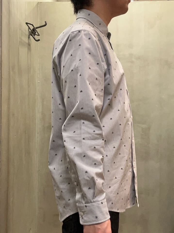 コウノ モトヤさんの「TAKEO KIKUCHI｜【DOWN FABRIC】ダウンファブリック スタンドカラーブルゾン」を使ったコーディネート