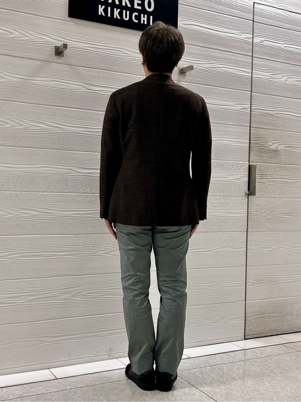 すーさんの「TAKEO KIKUCHI｜【全7サイズ&times;8色展開！】トップマルチヘリンボン パンツ」を使ったコーディネート