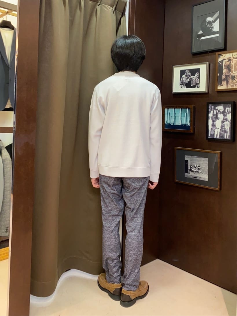 コバヤシさんの「TAKEO KIKUCHI｜【ONOFF対応】TRダブルニット ストレッチパンツ」を使ったコーディネート