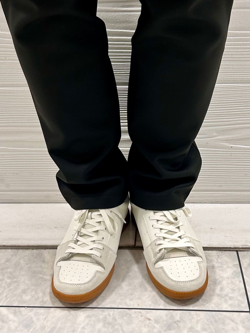すーさんの「TAKEO KIKUCHI｜ハットモチーフ ジャカード ストライプ シャツ」を使ったコーディネート