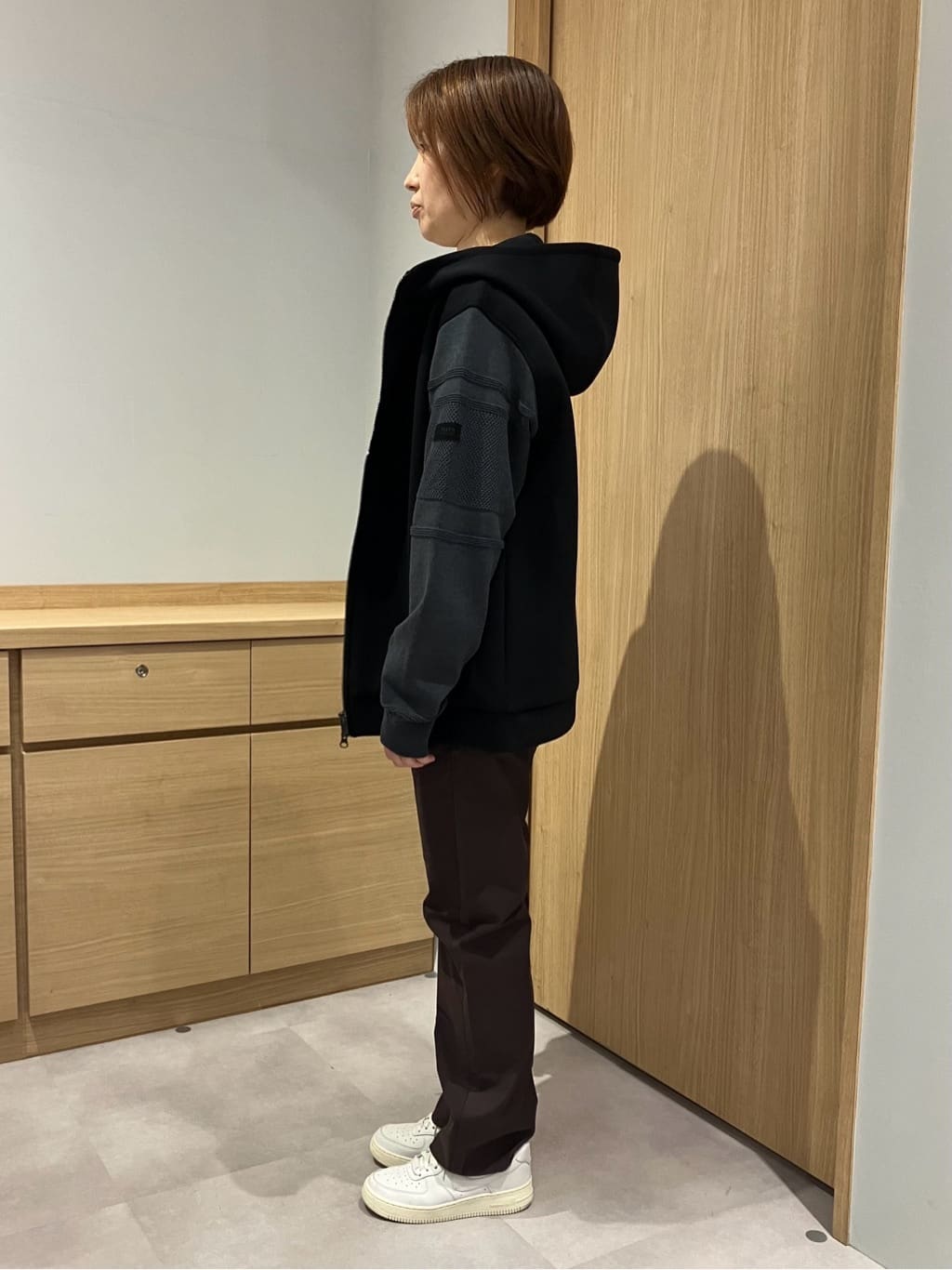 みかさんの「TAKEO KIKUCHI｜【Made in JAPAN】播州織 ストレッチ パンツ」を使ったコーディネート