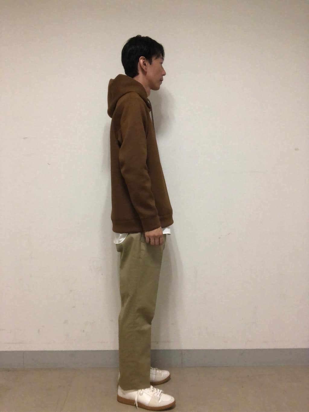 Miyazyさんの「TAKEO KIKUCHI｜【オフィスカジュアル対応】ドレス チノパンツ」を使ったコーディネート