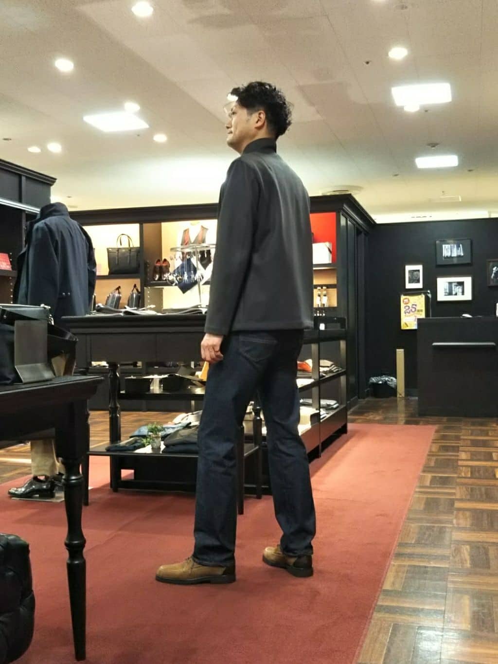 晃さんの「TAKEO KIKUCHI｜【DOWN FABRIC】ダウンファブリック スタンドカラーブルゾン」を使ったコーディネート