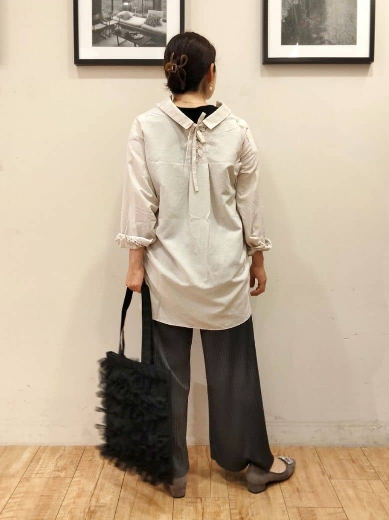 SHOOLARUEさんの「SHOO･LA･RUE｜」を使ったコーディネート