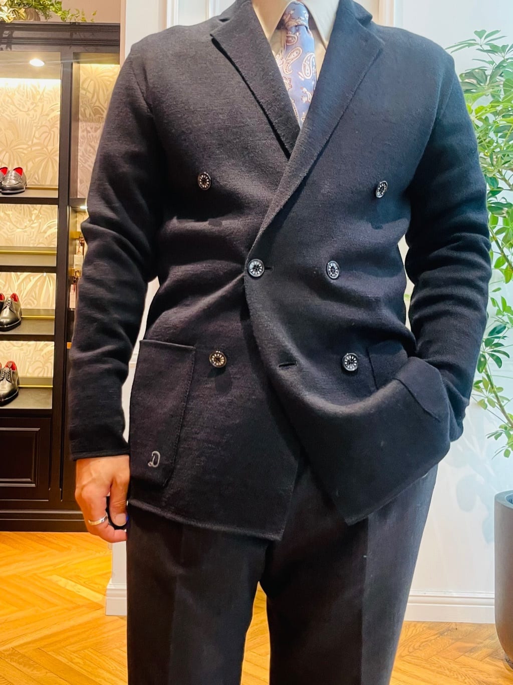 鶴田大士さんの「DRESSTERIOR｜【撥水加工/Safari5月号掲載】ローファー」を使ったコーディネート