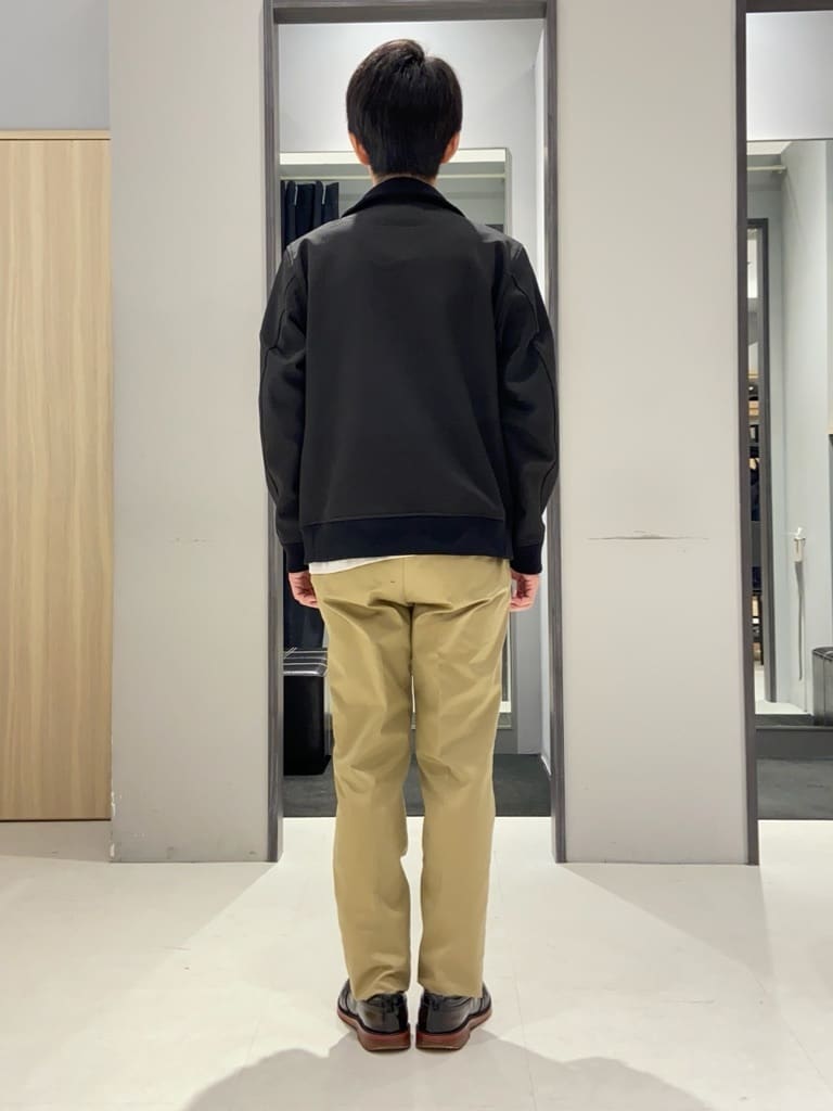 わいずみさんの「TAKEO KIKUCHI｜【オフィスカジュアル対応】ドレス チノパンツ」を使ったコーディネート