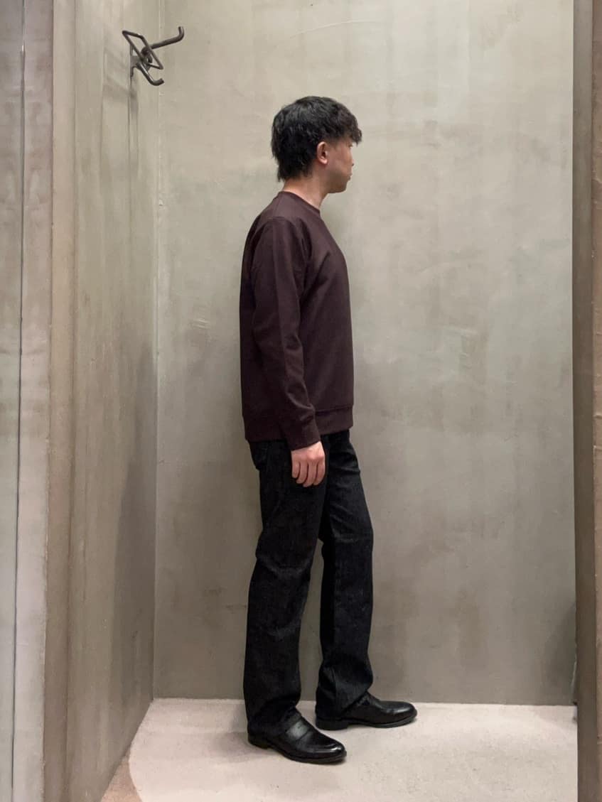 コウノ モトヤさんの「TAKEO KIKUCHI｜【モンスターストレッチ】日本製 ワンウォッシュ デニムパンツ」を使ったコーディネート
