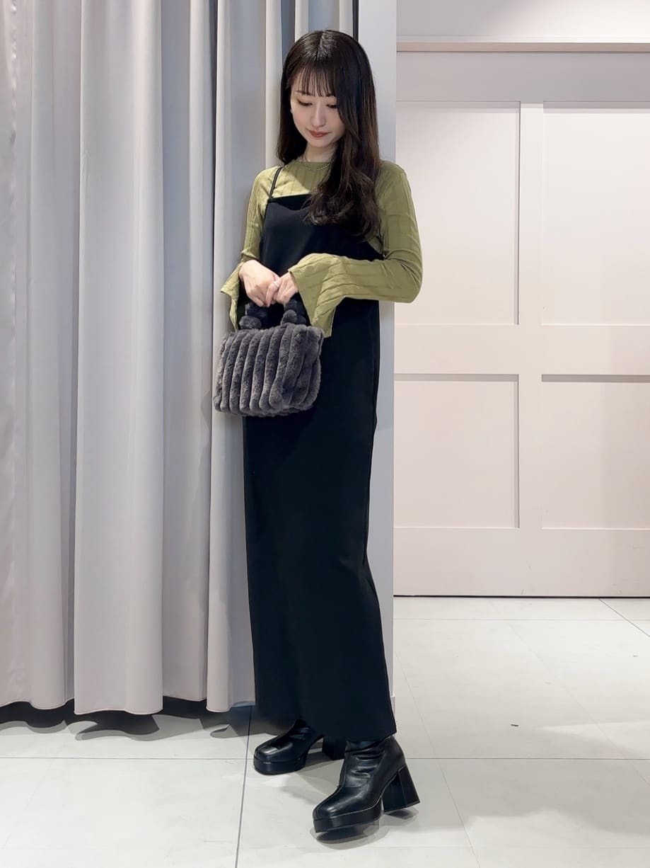 RINAさんの「ESPERANZA｜2WAY トート ショルダーバッグ ファー」を使ったコーディネート