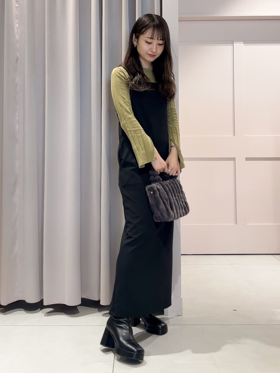 RINAさんの「ESPERANZA｜2WAY トート ショルダーバッグ ファー」を使ったコーディネート
