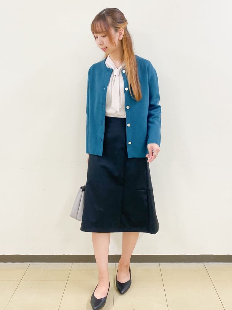 yurinaさんの「index｜《5色展開／S-LLサイズ》ストレッチマーメイドスカート／セットアップ対応【洗濯機洗い可／イージーケ」を使ったコーディネート