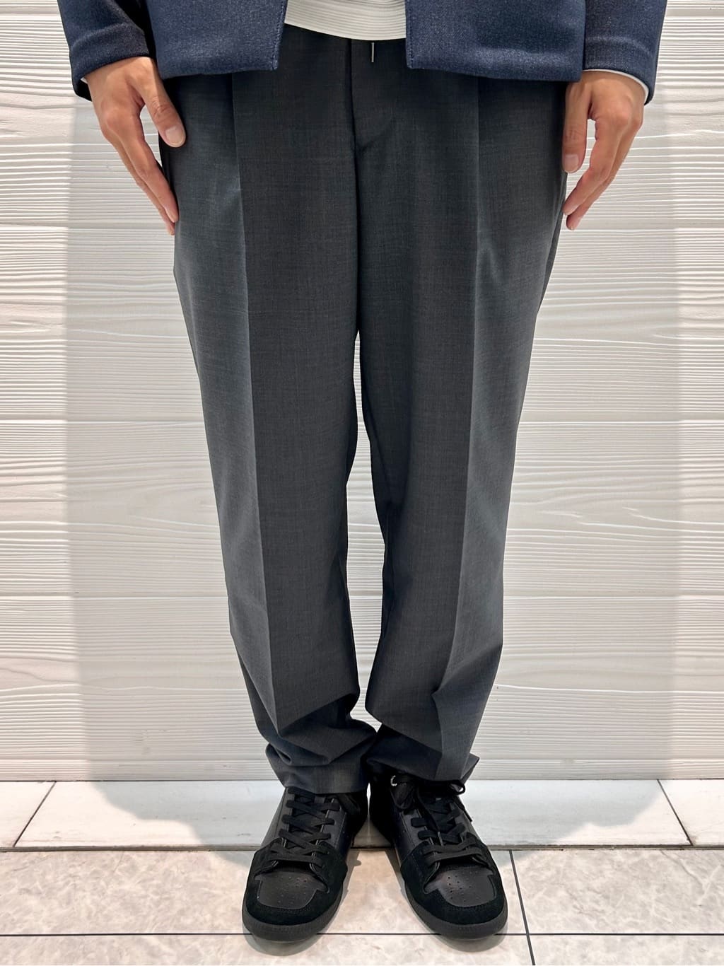 すーさんの「TAKEO KIKUCHI｜【DOWN FABRIC】ダウンファブリック スタンドカラーブルゾン」を使ったコーディネート