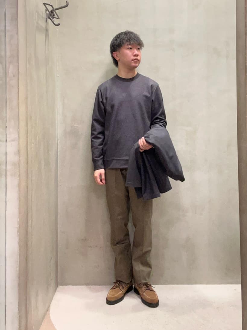 コウノ モトヤさんの「TAKEO KIKUCHI｜【DOWN FABRIC】ダウンファブリック スタンドカラーブルゾン」を使ったコーディネート