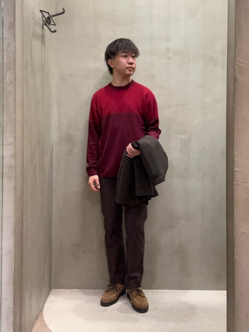 コウノ モトヤさんの「TAKEO KIKUCHI｜【Made in JAPAN】播州織 ストレッチ パンツ」を使ったコーディネート