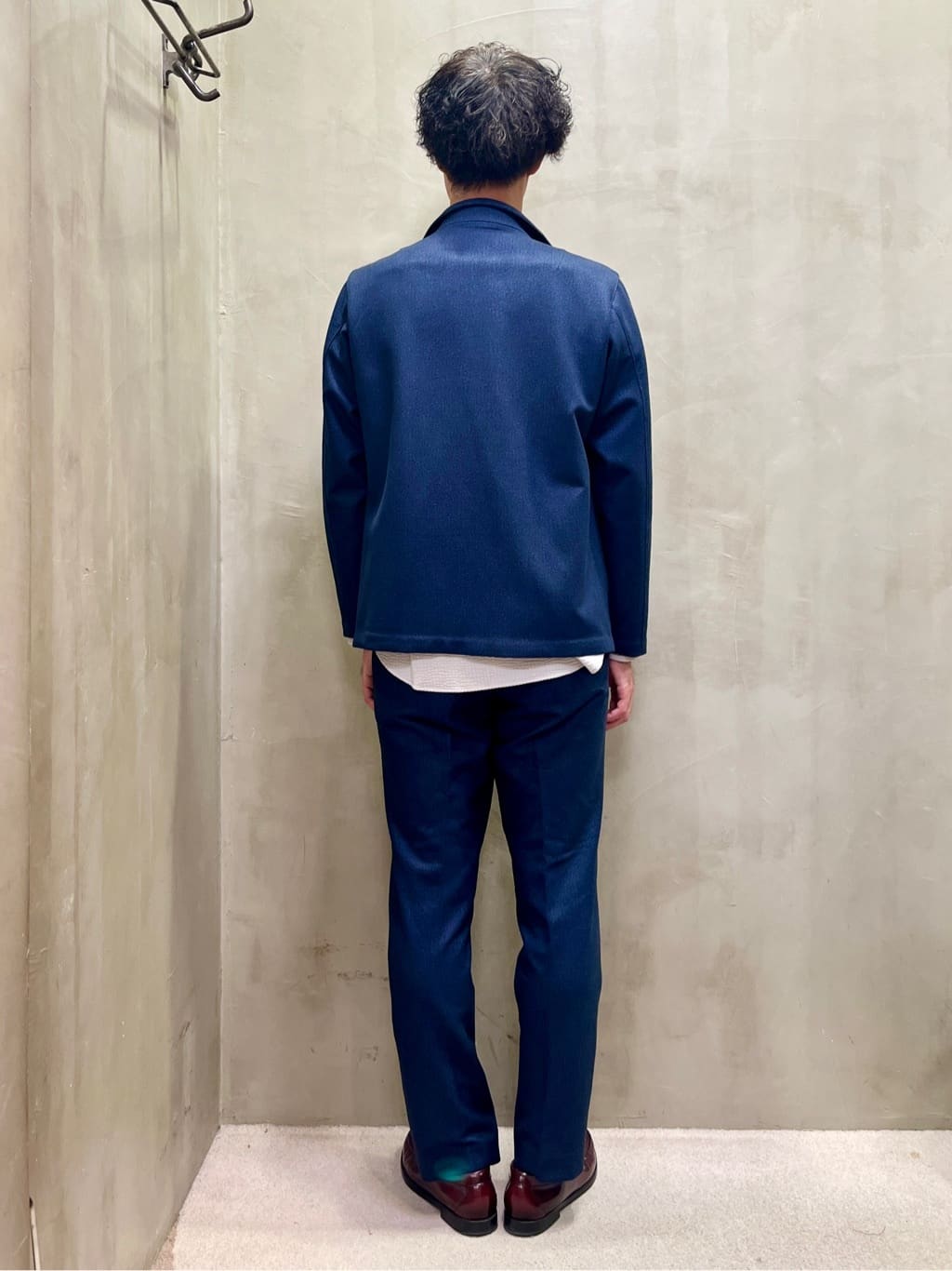 mutoさんの「TAKEO KIKUCHI｜【DOWN FABRIC】ダウンファブリック スタンドカラーブルゾン」を使ったコーディネート