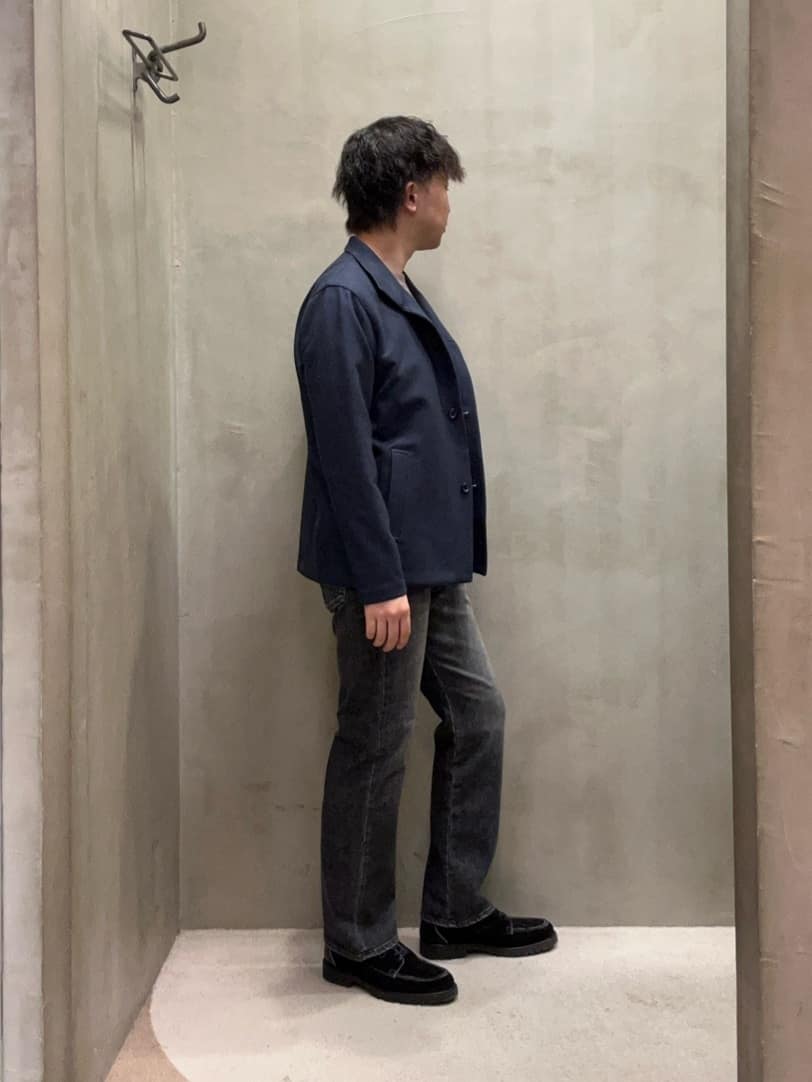 コウノ モトヤさんの「TAKEO KIKUCHI｜【DOWN FABRIC】ダウンファブリック スタンドカラーブルゾン」を使ったコーディネート