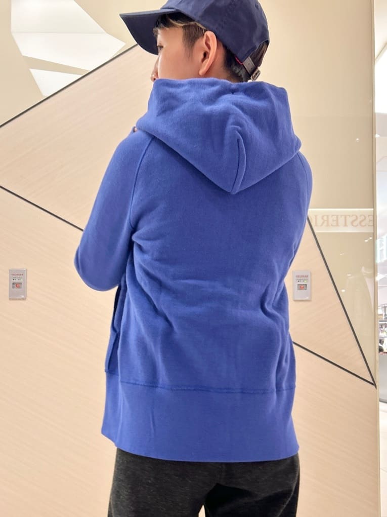 OCHIAIさんの「DRESSTERIOR｜デキシー吊裏毛ジップアップパーカ」を使ったコーディネート