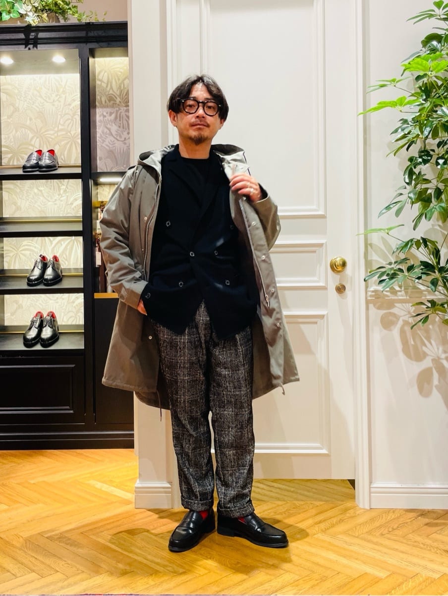 鶴田大士さんの「DRESSTERIOR｜【撥水加工/Safari5月号掲載】ローファー」を使ったコーディネート