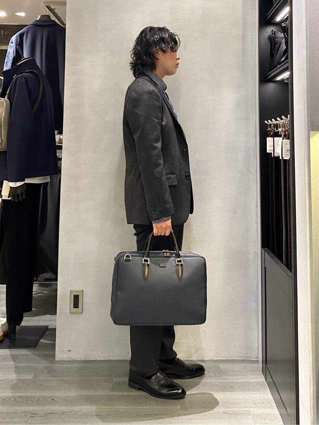 nishiさんの「TAKEO KIKUCHI｜【抗菌防臭/シーズンレス】シアサッカー ジャージシャツ」を使ったコーディネート