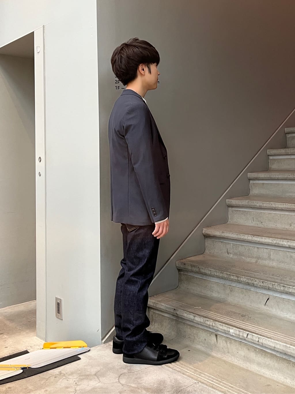 Namikiさんの「TAKEO KIKUCHI｜【モンスターストレッチ】日本製 ワンウォッシュ デニムパンツ」を使ったコーディネート