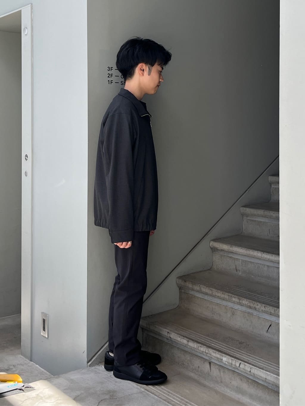 Namikiさんの「TAKEO KIKUCHI｜【Made in JAPAN】播州織 ストレッチ パンツ」を使ったコーディネート