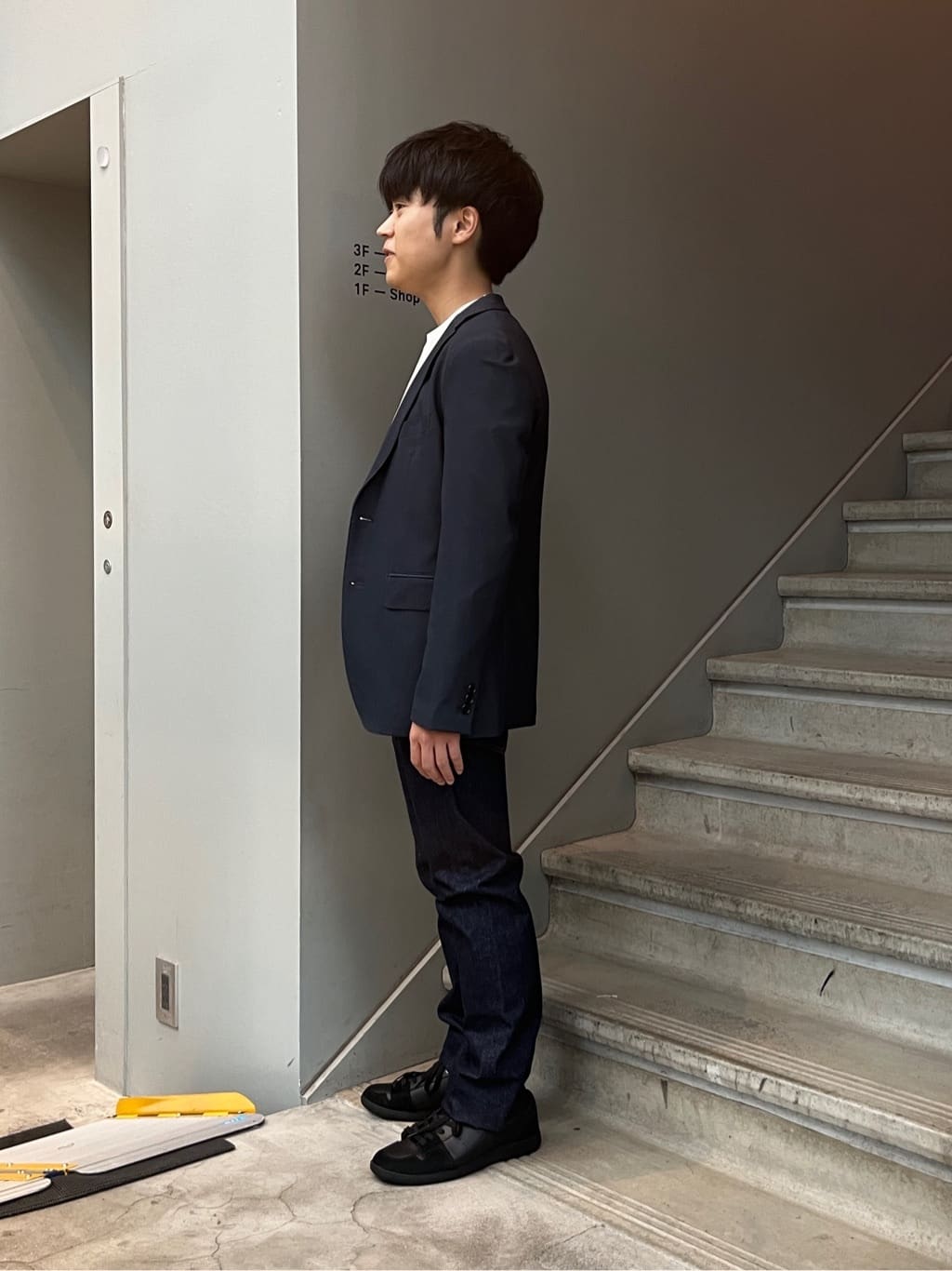 Namikiさんの「TAKEO KIKUCHI｜【モンスターストレッチ】日本製 ワンウォッシュ デニムパンツ」を使ったコーディネート