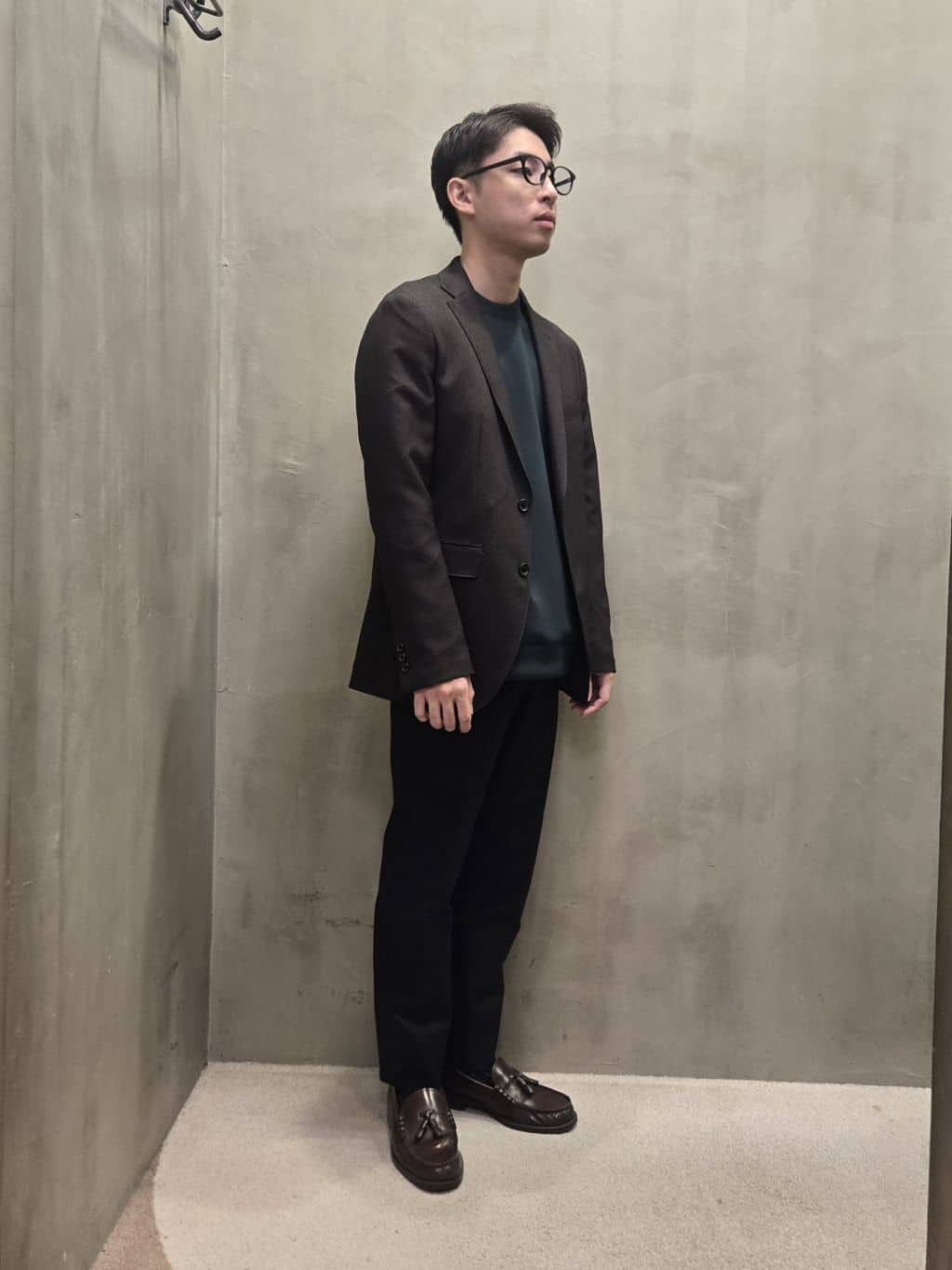 白木駆さんの「TAKEO KIKUCHI｜【オフィスカジュアル対応】ドレス チノパンツ」を使ったコーディネート