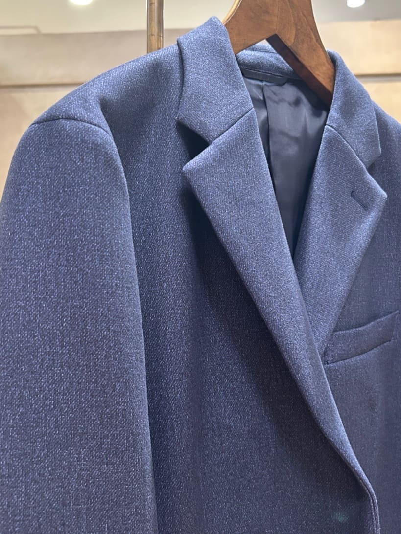 コウノ モトヤさんの「TAKEO KIKUCHI｜【DOWN FABRIC】ダウンファブリック ドレスパンツ / セットアップ対応」を使ったコーディネート