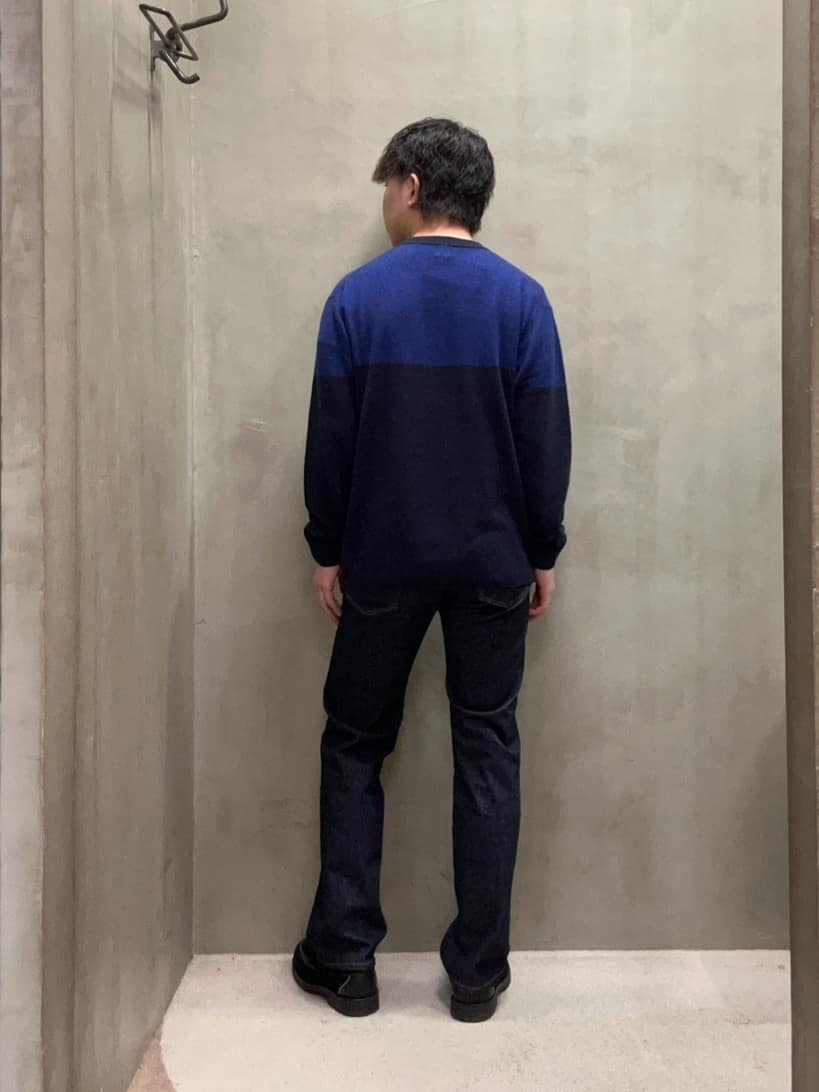 コウノ モトヤさんの「TAKEO KIKUCHI｜【モンスターストレッチ】日本製 ワンウォッシュ デニムパンツ」を使ったコーディネート