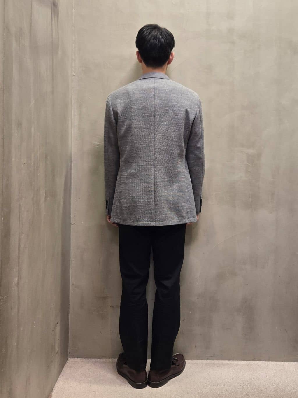 白木駆さんの「TAKEO KIKUCHI｜【オフィスカジュアル対応】ドレス チノパンツ」を使ったコーディネート