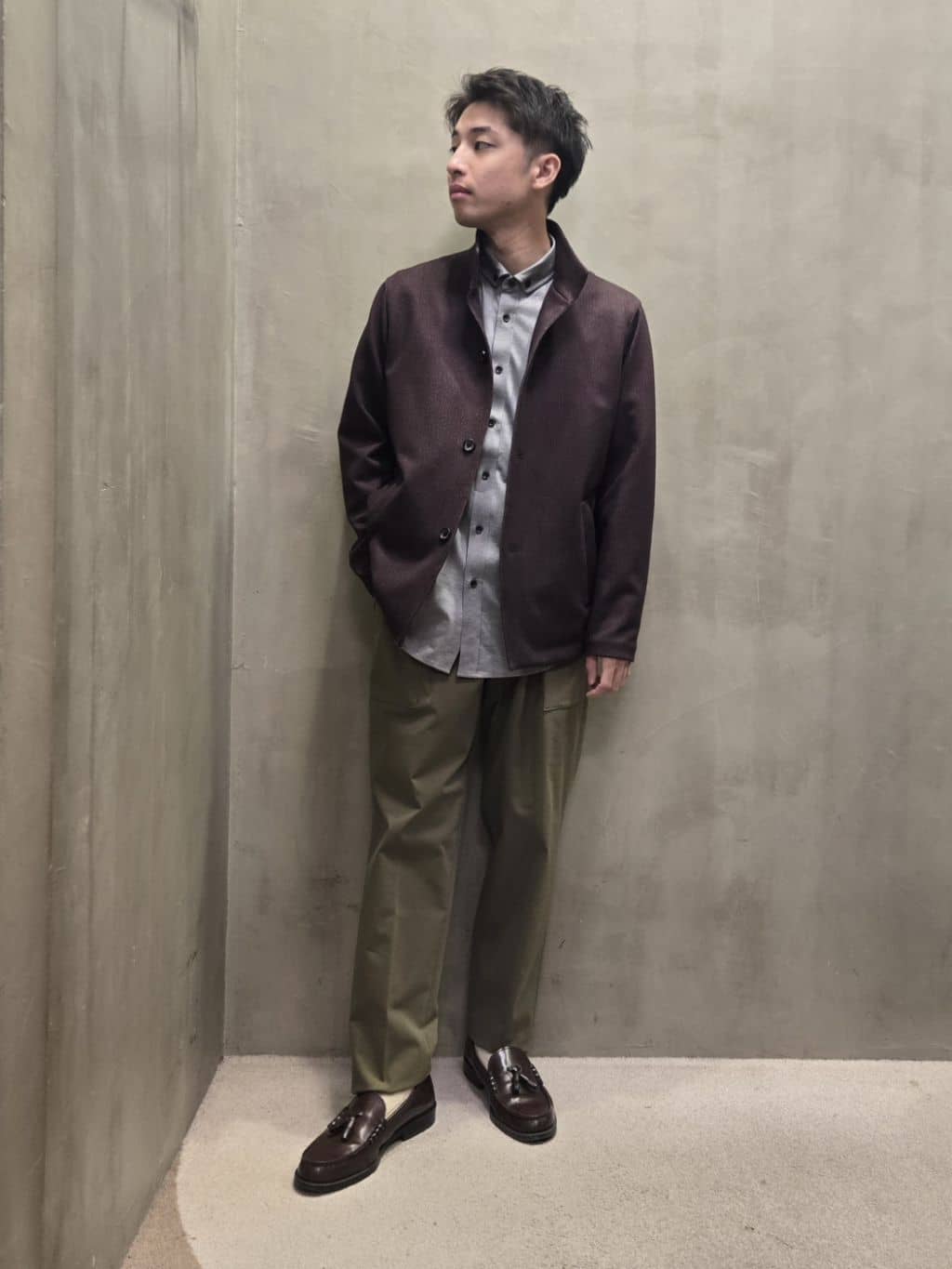 白木駆さんの「TAKEO KIKUCHI｜【DOWN FABRIC】ダウンファブリック スタンドカラーブルゾン」を使ったコーディネート