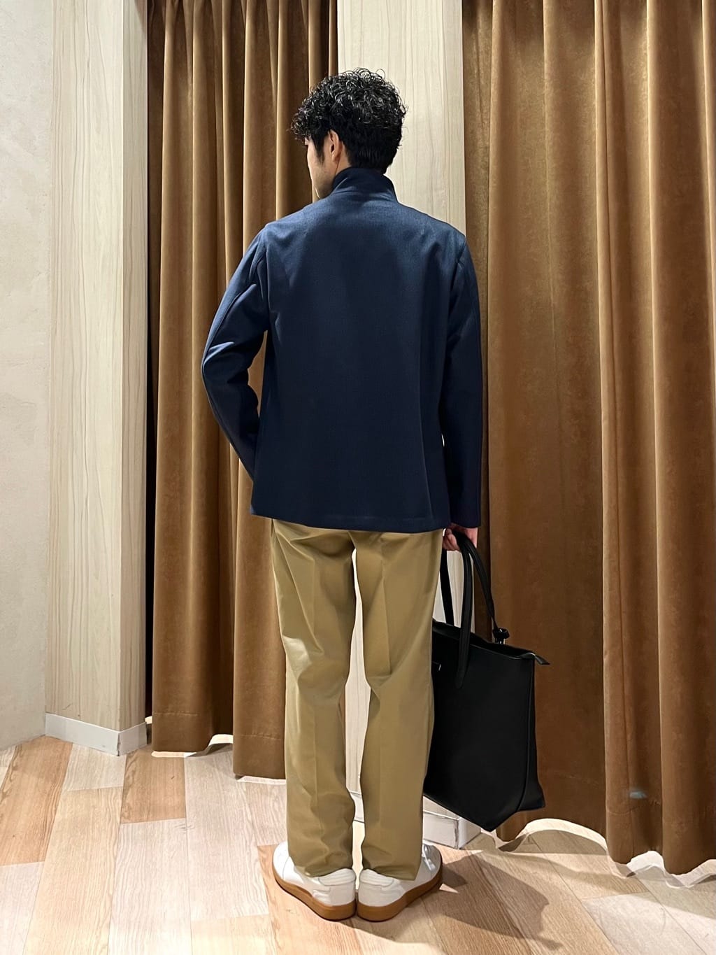 URAさんの「TAKEO KIKUCHI｜【DOWN FABRIC】ダウンファブリック スタンドカラーブルゾン」を使ったコーディネート