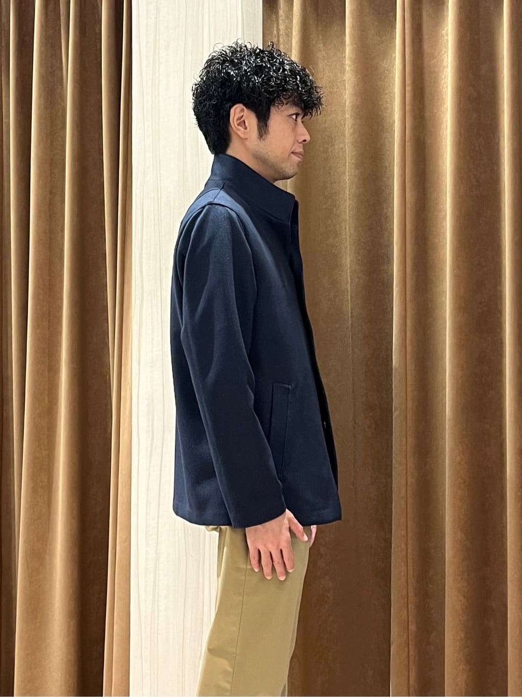 URAさんの「TAKEO KIKUCHI｜【DOWN FABRIC】ダウンファブリック スタンドカラーブルゾン」を使ったコーディネート