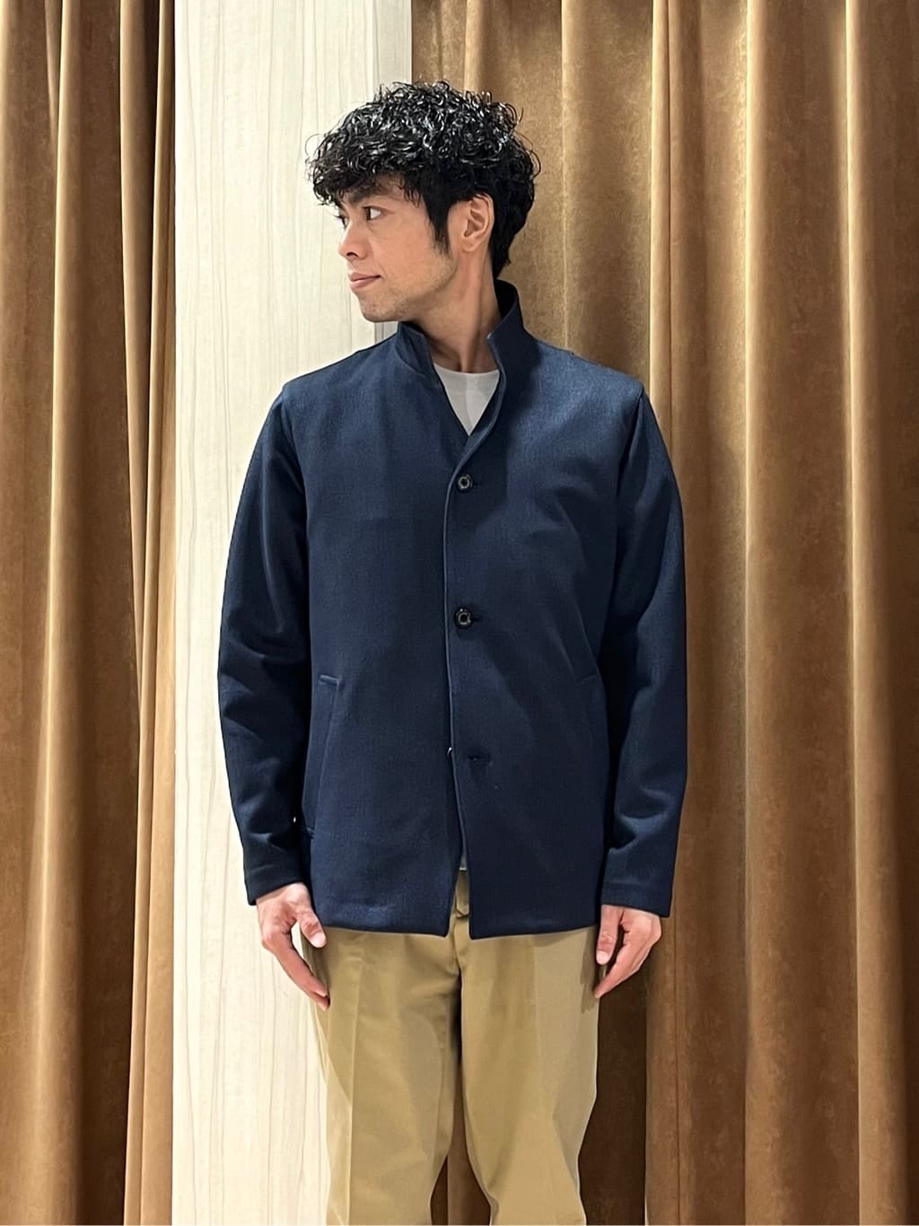 URAさんの「TAKEO KIKUCHI｜【DOWN FABRIC】ダウンファブリック スタンドカラーブルゾン」を使ったコーディネート