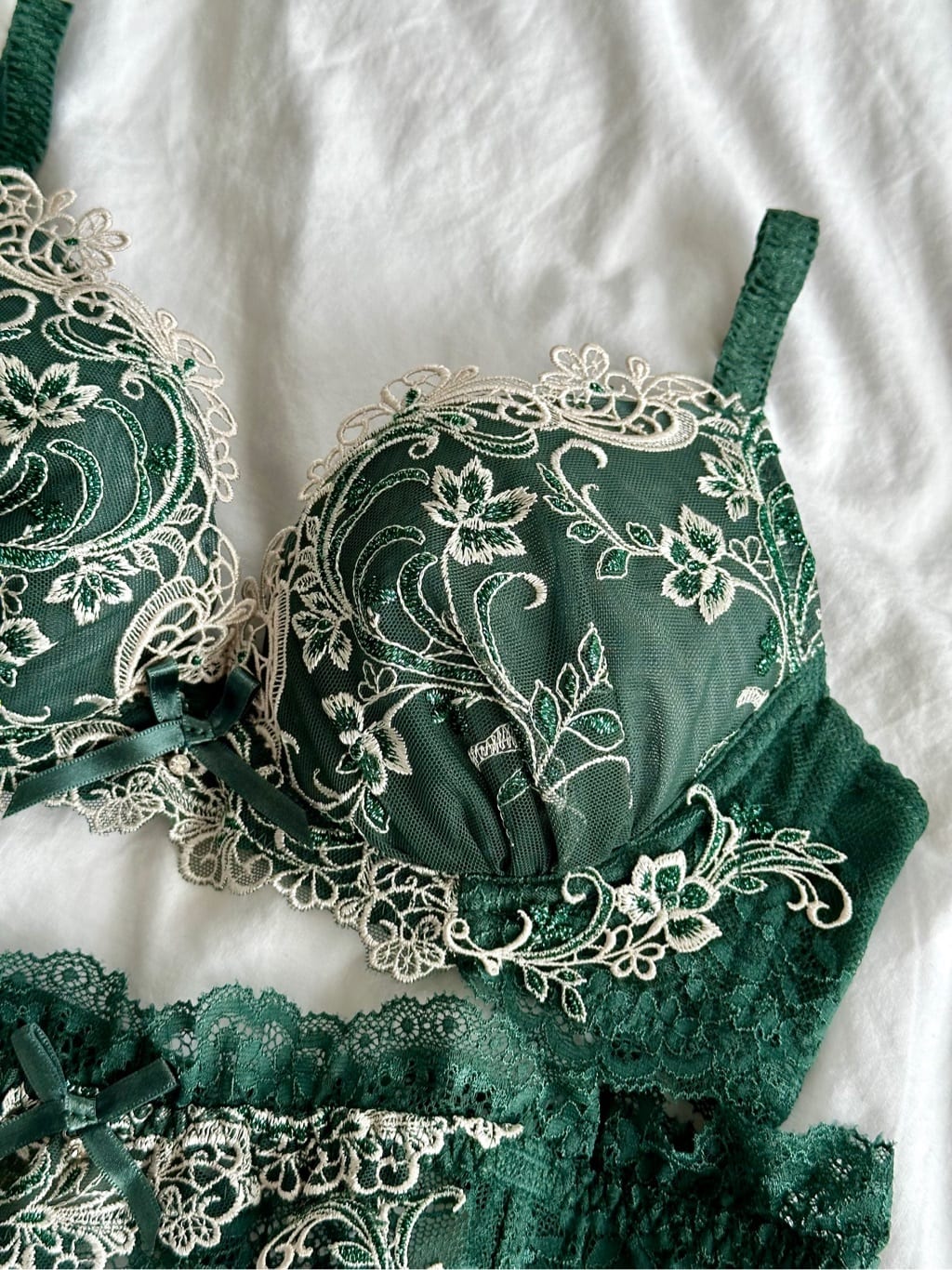 misakiさんの「Risa Magli｜アンシェラ ブラジャー（B-D）＜V Make Type＞」を使ったコーディネート