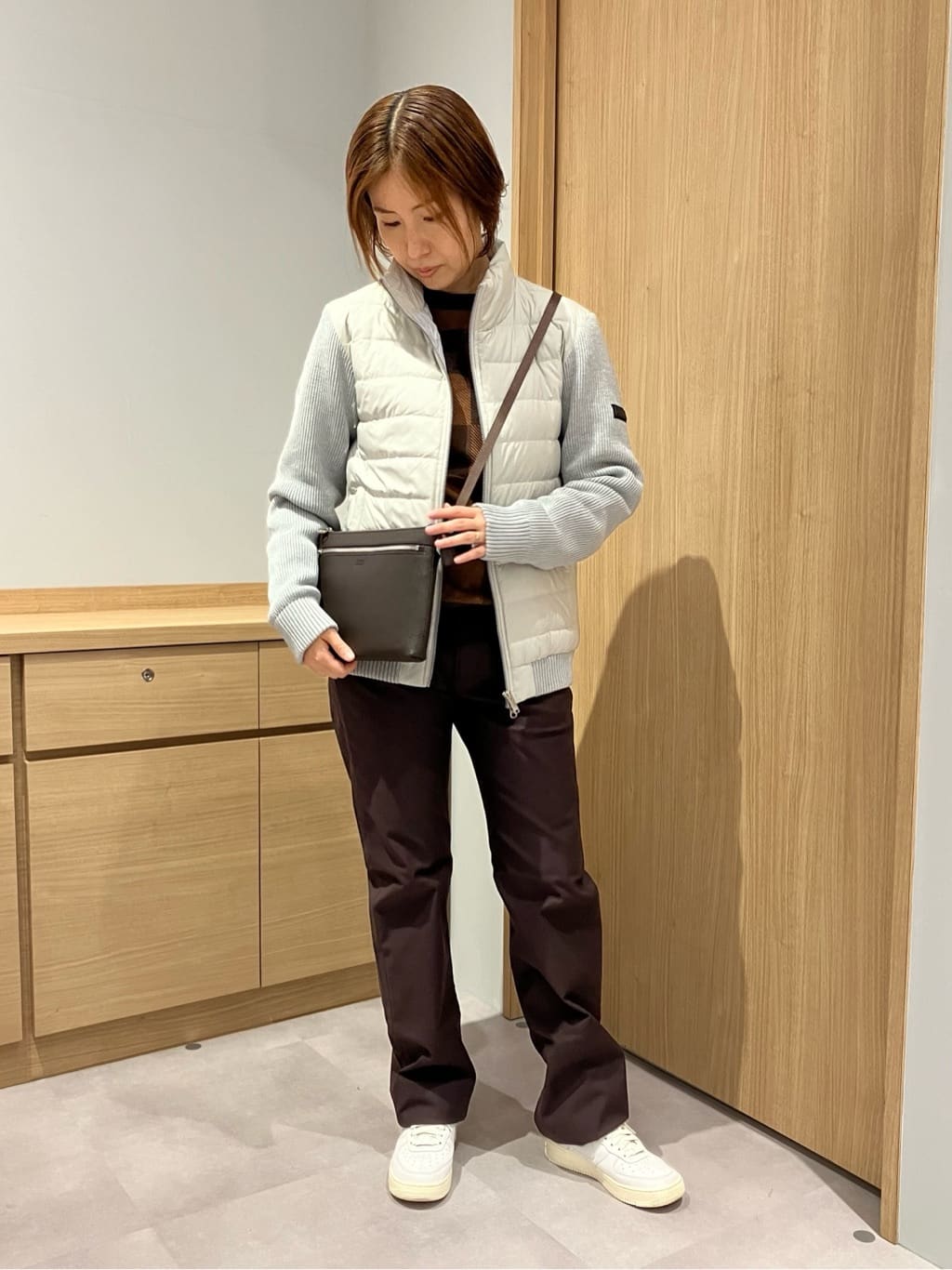 みかさんの「TAKEO KIKUCHI｜【Made in JAPAN】播州織 ストレッチ パンツ」を使ったコーディネート