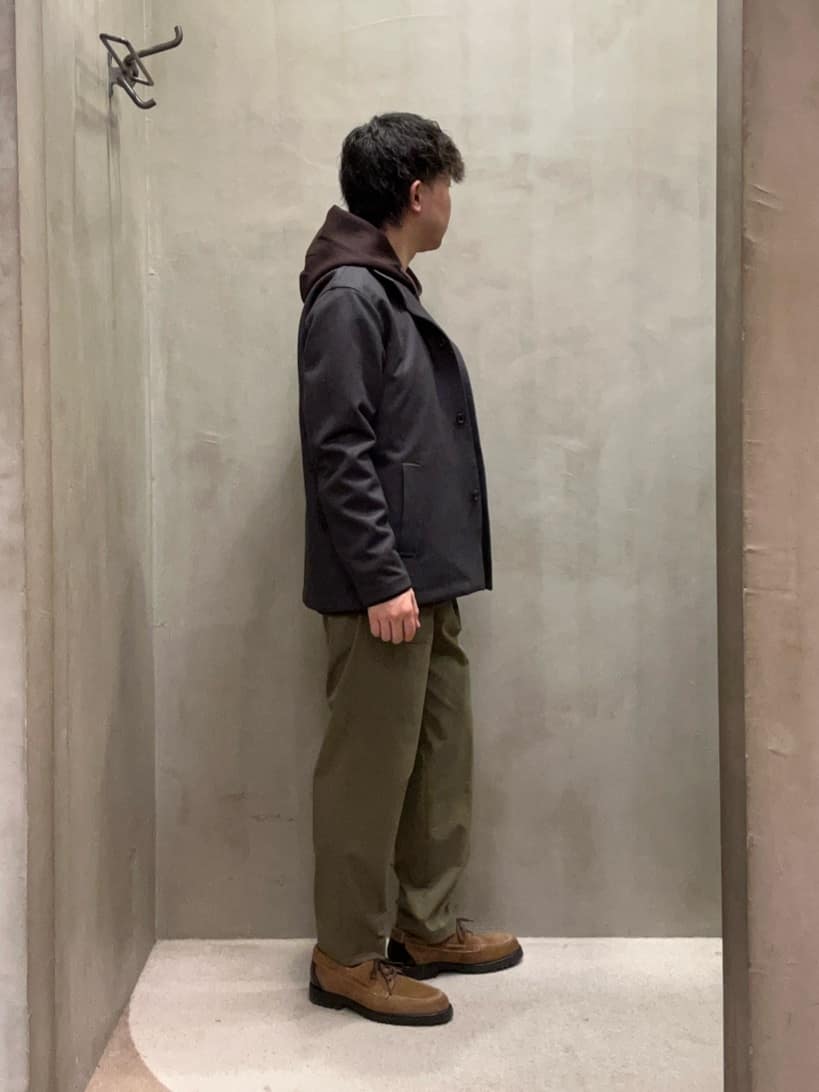 コウノ モトヤさんの「TAKEO KIKUCHI｜【DOWN FABRIC】ダウンファブリック スタンドカラーブルゾン」を使ったコーディネート