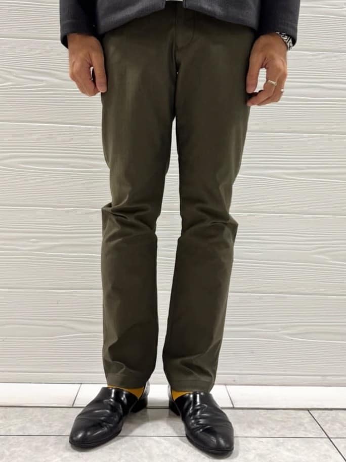 井出恭輔さんの「TAKEO KIKUCHI｜【DOWN FABRIC】ダウンファブリック スタンドカラーブルゾン」を使ったコーディネート