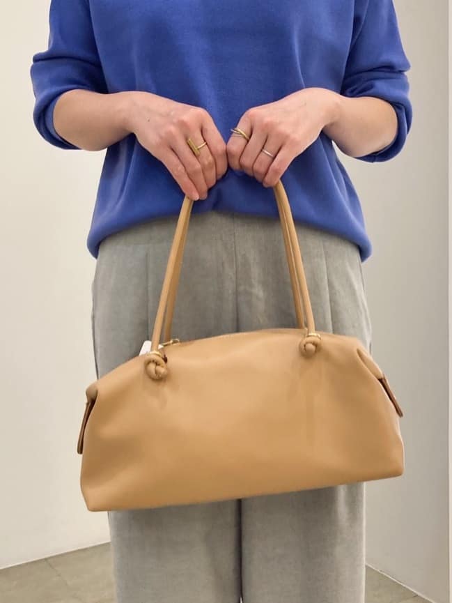 KUROさんの「grove｜【人間工学】つつまれフィットパンプス【入卒対応可】」を使ったコーディネート