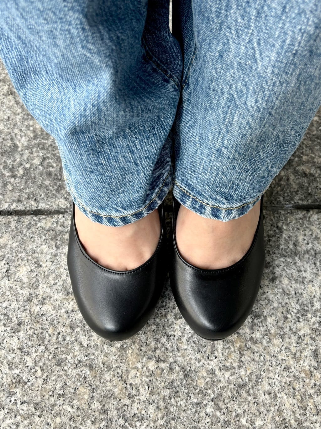 まっきーさんの「ESPERANZA｜3WAYチャンキーヒールパンプス」を使ったコーディネート