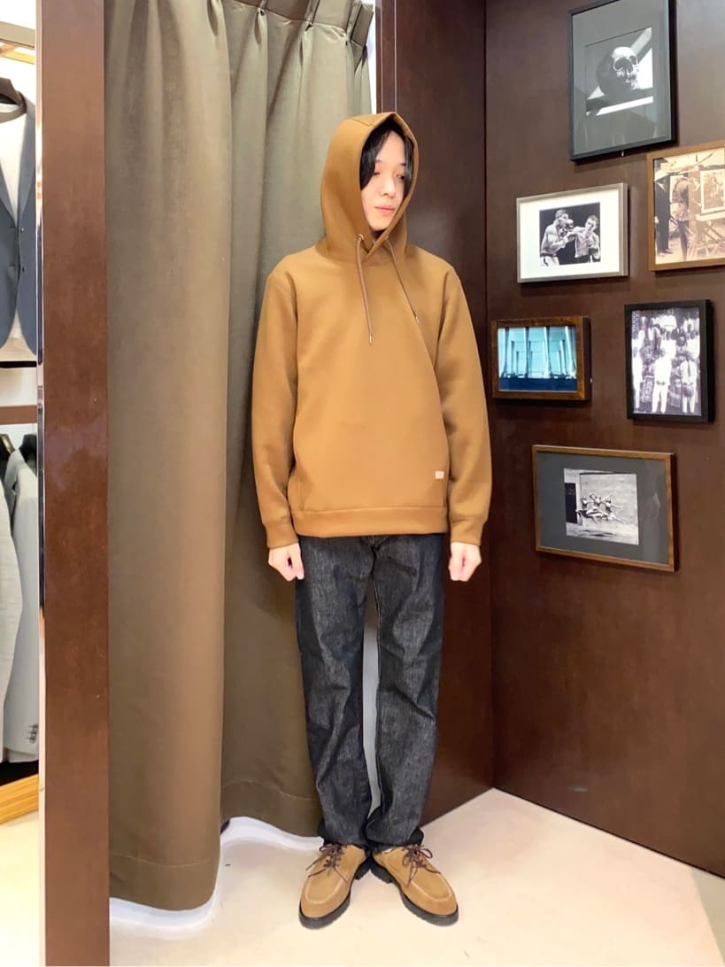 コバヤシさんの「TAKEO KIKUCHI｜【モンスターストレッチ】日本製 ワンウォッシュ デニムパンツ」を使ったコーディネート
