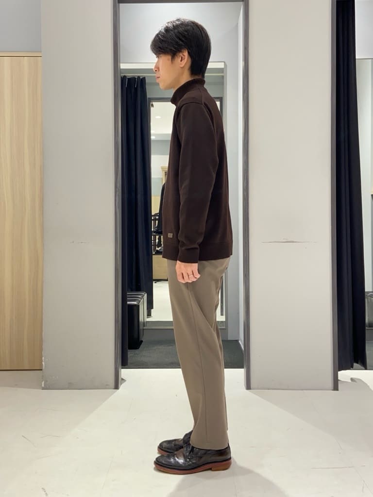 わいずみさんの「TAKEO KIKUCHI｜フルベジタンニンレザー バックパック」を使ったコーディネート