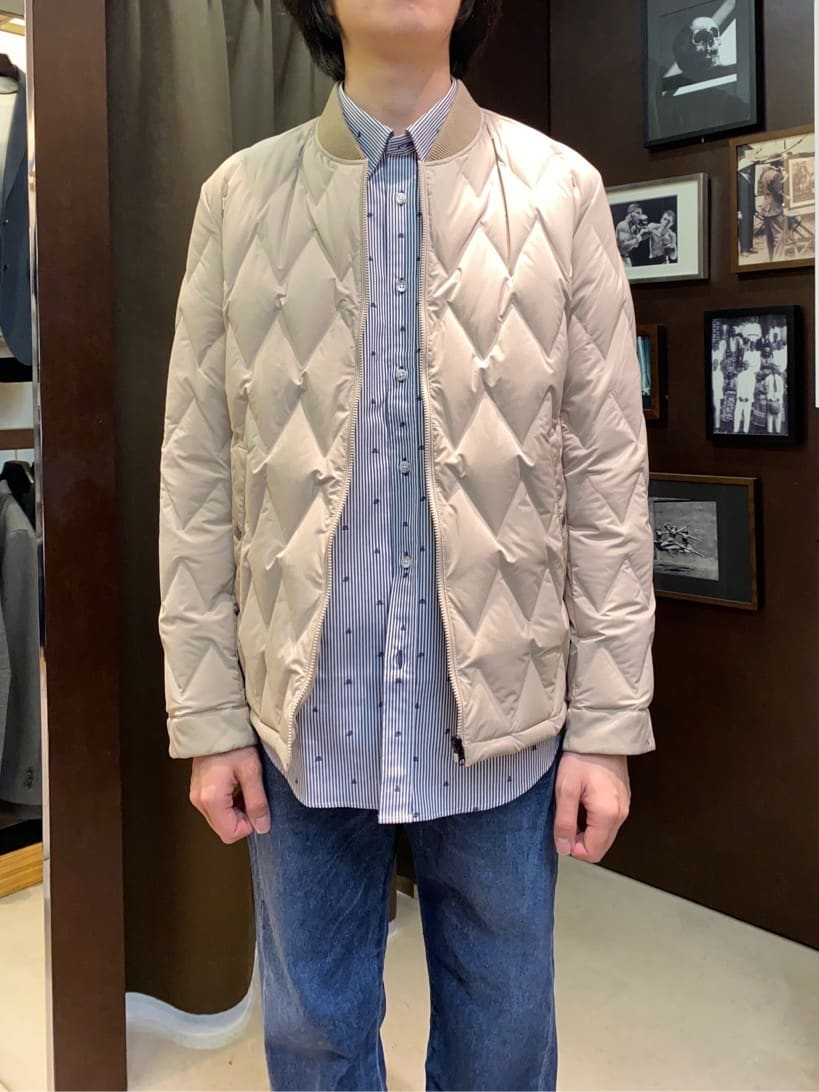 コバヤシさんの「TAKEO KIKUCHI｜ハットモチーフ ジャカード ストライプ シャツ」を使ったコーディネート
