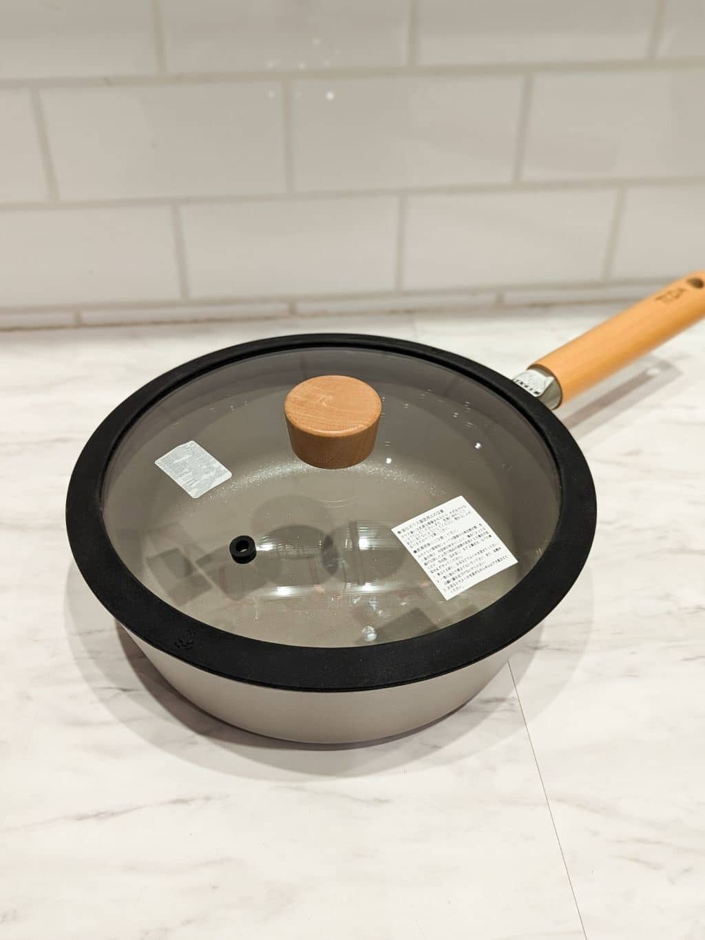 シモさんの「212 KITCHEN STORE｜チタン＆ダイヤモンドＷコーティング マルチパン28cm GY ＜TI：DA ティーダ＞」を使ったコーディネート