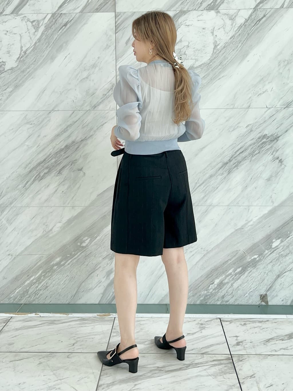 ayaさんの「ESPERANZA｜バックルベルトバックストラップパンプス」を使ったコーディネート