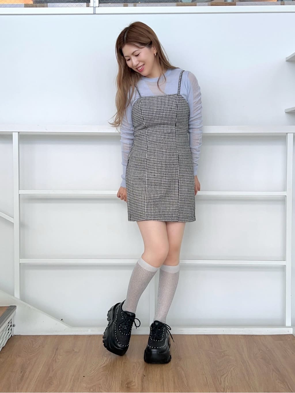 ayaさんの「ESPERANZA｜スタッズ厚底スニーカー」を使ったコーディネート