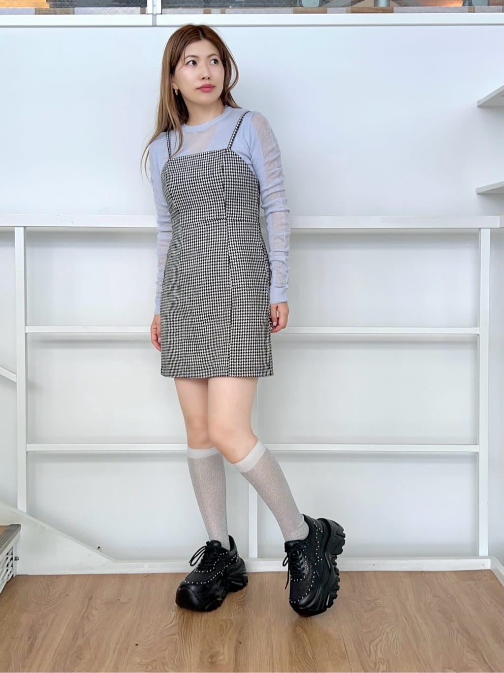ayaさんの「ESPERANZA｜スタッズ厚底スニーカー」を使ったコーディネート