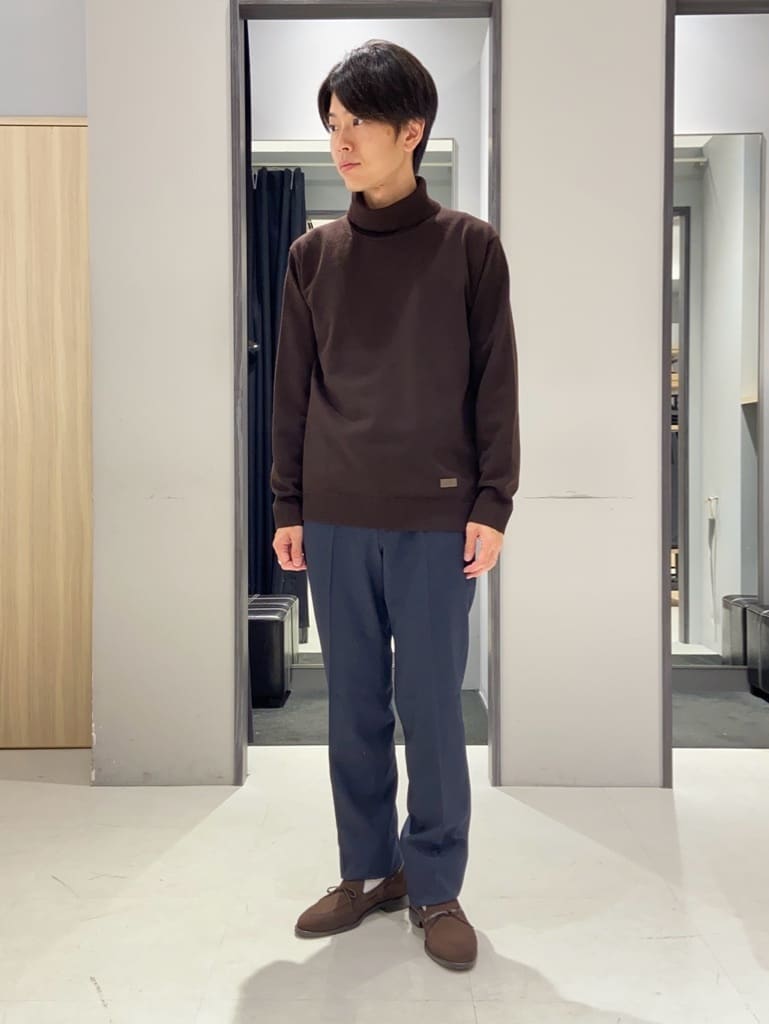 わいずみさんの「TAKEO KIKUCHI｜フルベジタンニンレザー バックパック」を使ったコーディネート